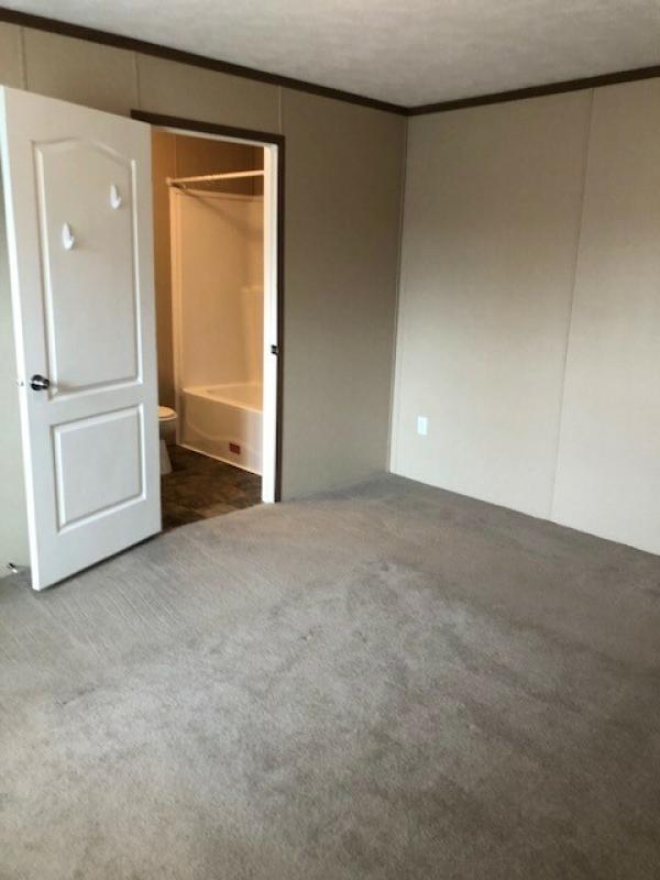 2018 Clayton 131 56CFT16663CHG18  Home