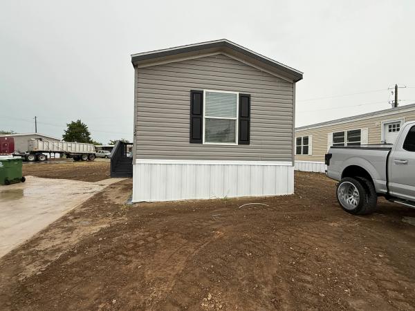 2025 Fleetwood Homes  Home