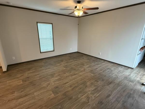 2025 Fleetwood Homes  Home