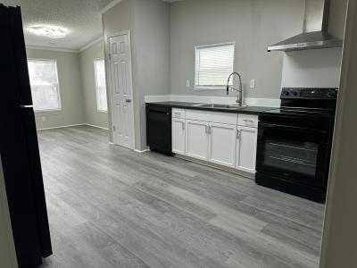 Photo 3 of 29 of home located at 1559 Barkwood Lane Orlando, FL 32828