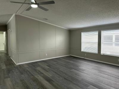 Photo 5 of 29 of home located at 1559 Barkwood Lane Orlando, FL 32828