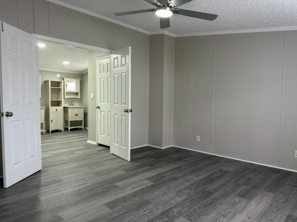 1994 Wayc Wayc Mobile Home