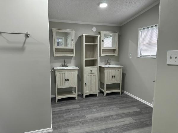 1994 Wayc Wayc Mobile Home