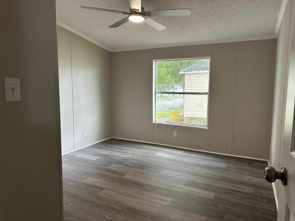 1994 Wayc Wayc Mobile Home