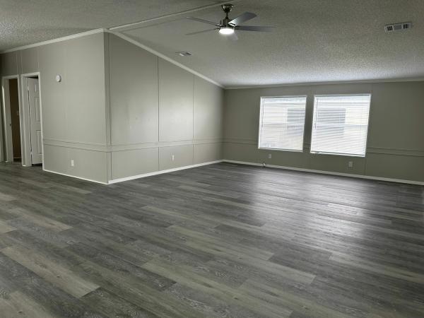 1994 Wayc Wayc Mobile Home