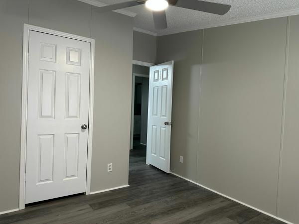 1994 Wayc Wayc Mobile Home