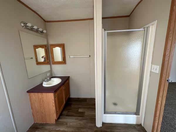 2000 Dutch Housing Mobile Home