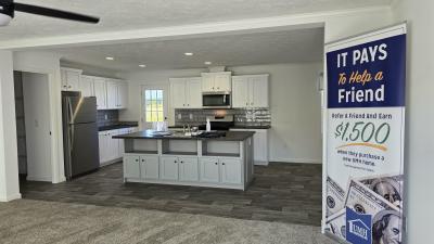 Mobile Home at 27484 Oregon Rd, Lot 204 Perrysburg, OH 43551