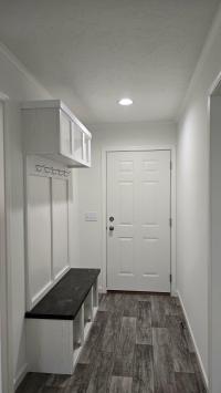 2026 Colony 204 550BP28563A  Home