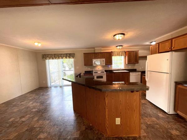 2012 Commodore ACCK50580AB Mobile Home