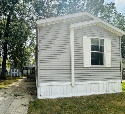 Photo 4 of 10 of home located at 4973 Lumberman Lane Muskegon, MI 49442