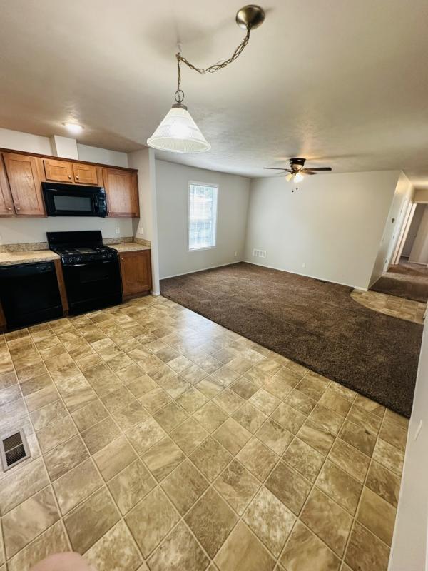 2012 Crest Mobile Home