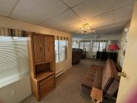 1990 Vanity Park Park Model Trailer Mobile Home
