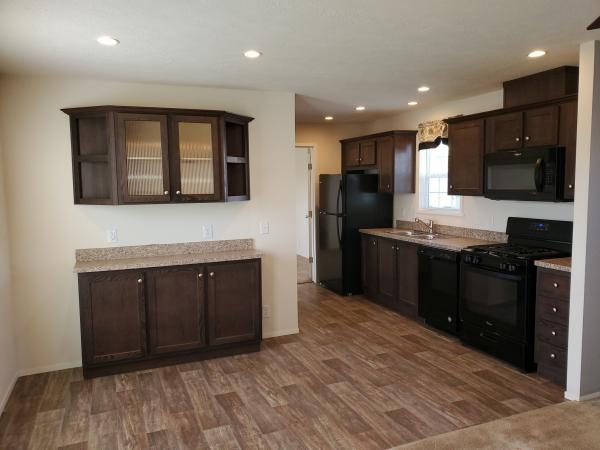 2018 REDMAN Redman Mobile Home