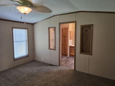 Photo 5 of 9 of home located at 6969 Abilene Dr Romulus, MI 48174
