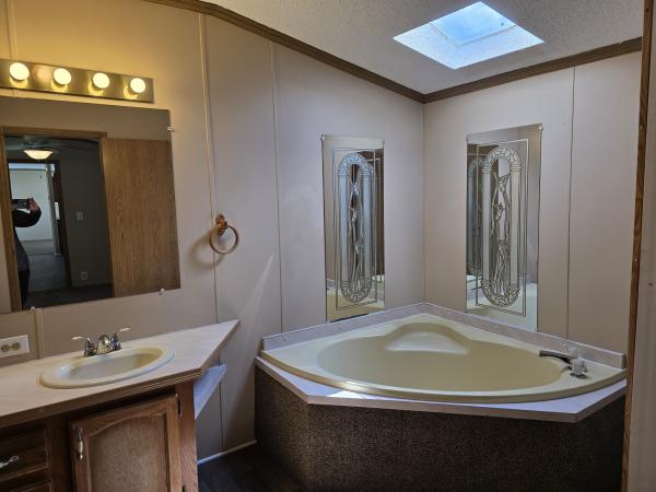 1993 Dutch Mobile Home