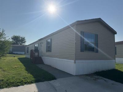 Mobile Home at 2220 Dunkelburg Rd Lot#543 Fort Wayne, IN 46819