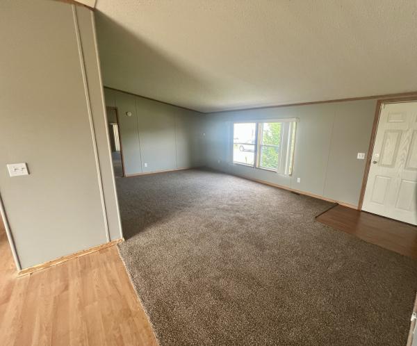 1998 Fairmont Mobile Home