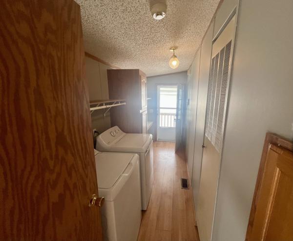 1998 Fairmont Mobile Home
