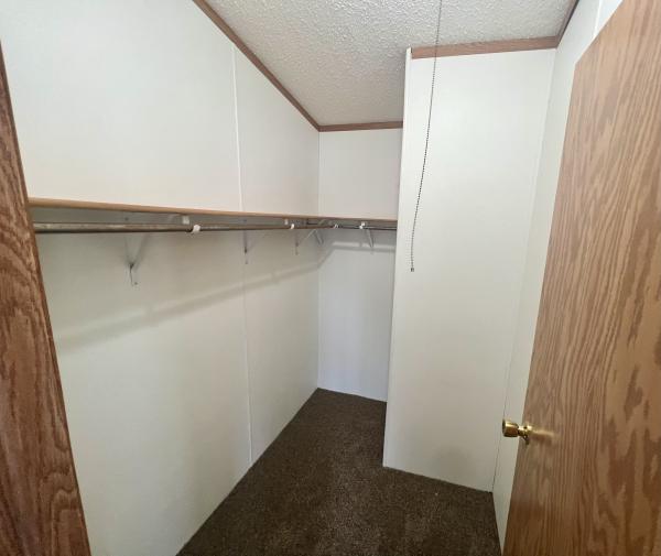 1998 Fairmont Mobile Home