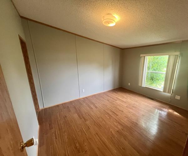 1998 Fairmont Mobile Home