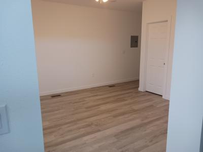 Photo 4 of 6 of home located at 4220 E Main St, #B34 Mesa, AZ 85205