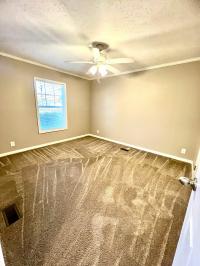 2021 Clayton Homes Inc Community Series Mobile Home