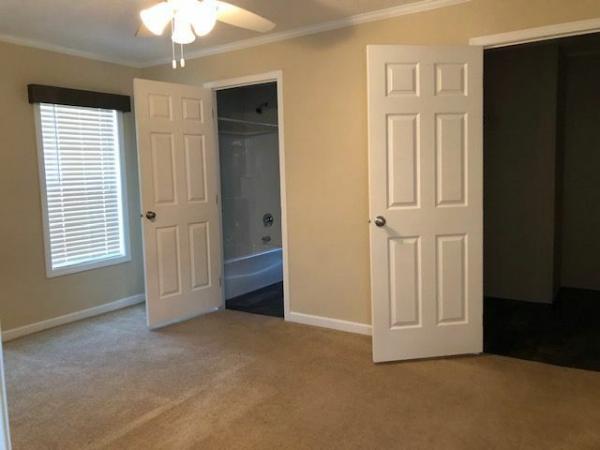 2019 Clayton Homes Inc Yes Mobile Home