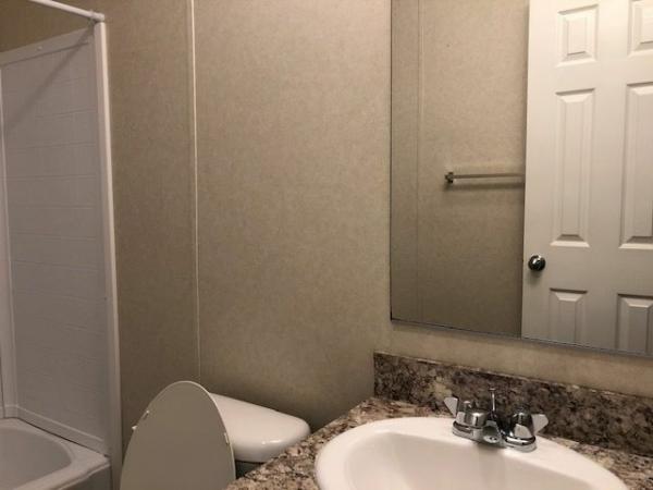 2019 Clayton Homes Inc Yes Mobile Home
