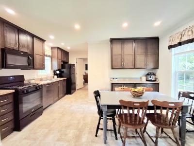 Photo 3 of 14 of home located at 10450 6 Mile Rd 18 Battle Creek, MI 49014