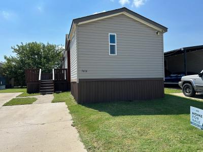 Mobile Home at 7414 Sun Grace Drive Lot Sg7414 Arlington, TX 76001