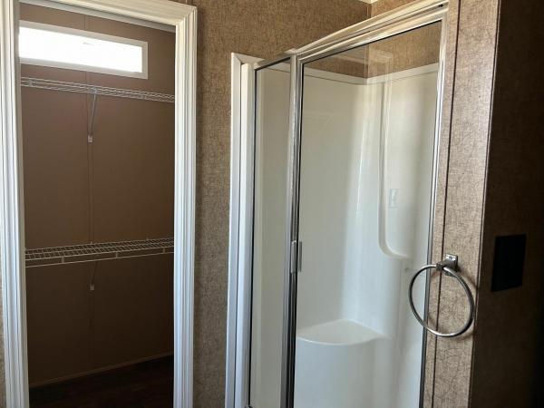 2016 Southern Energy Homes Community Series Mobile Home