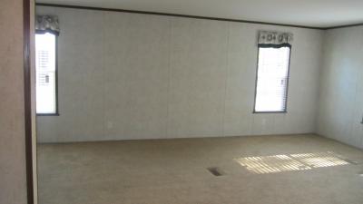 Photo 2 of 8 of home located at 5001 South Ave Lot 79 Toledo, OH 43615