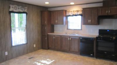 Photo 4 of 8 of home located at 5001 South Ave Lot 79 Toledo, OH 43615