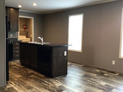 Photo 3 of 8 of home located at 5001 South Ave Lot 190 Toledo, OH 43615