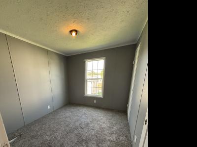 Photo 4 of 8 of home located at 818 Pepperwood Place Site 204 Middleville, MI 49333