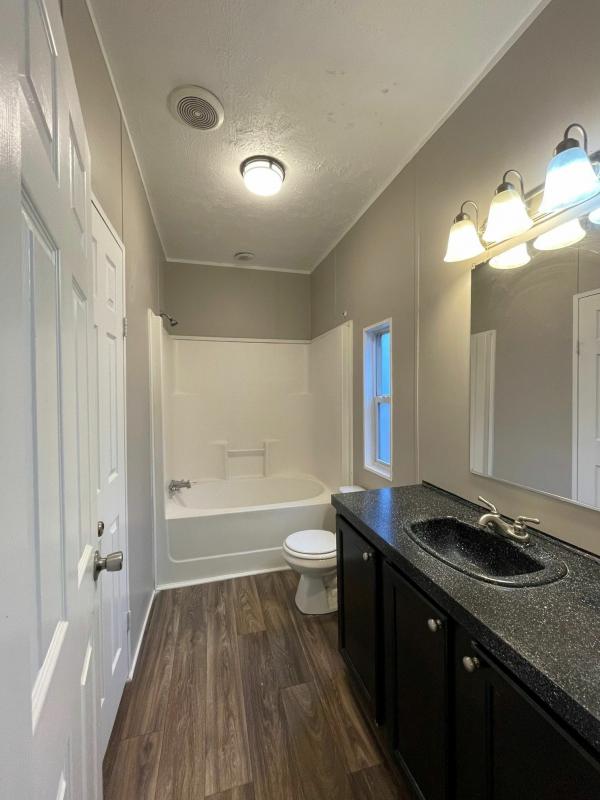 2010 Clayton Homes Inc Waycross Mobile Home
