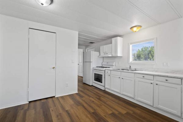 1983 Moduline Manufactured Home