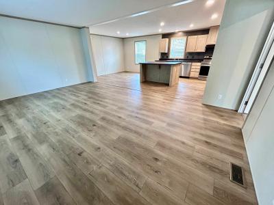 Mobile Home at 4310 Hickory Trail East Lot 324 Indianapolis, IN 46203