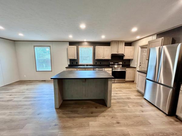 2025 Clayton Homes Inc Adrenaline Mobile Home