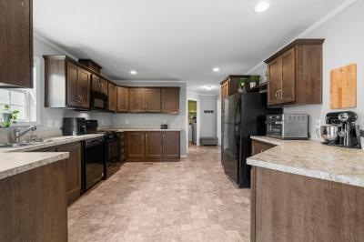 Mobile Home at 5198 Sheffield Drive Lot 222 Holly, MI 48442
