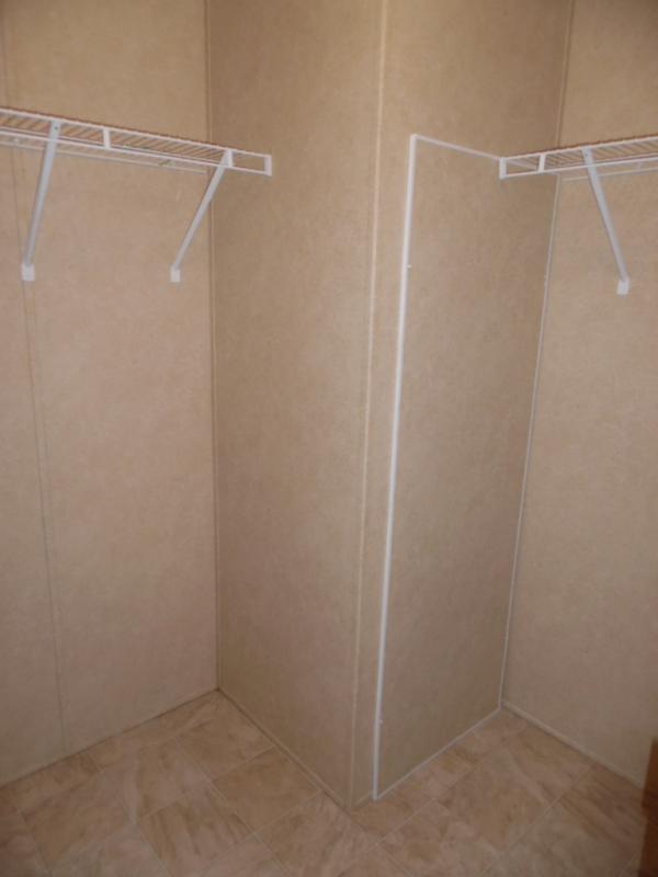 2013 Champion 1670202RA Mobile Home