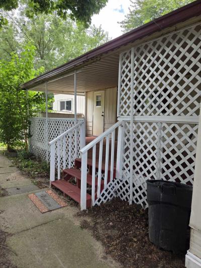 Photo 2 of 14 of home located at 2416 Carl Ct. Wixom, MI 48393