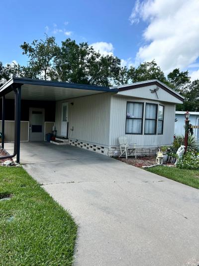 Mobile Home at 36326 Century Dr Zephyrhills, FL 33541