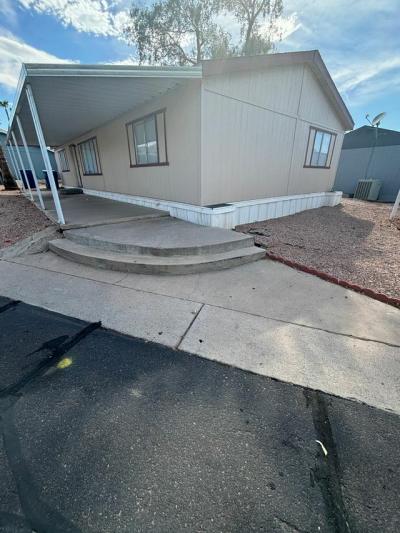 Photo 4 of 19 of home located at 303 East South Mountain Phoenix, AZ 85042