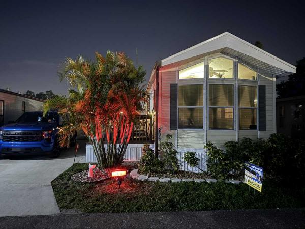 Photo 1 of 2 of home located at 11911 66th St N, Lot 206 Largo, FL 33773