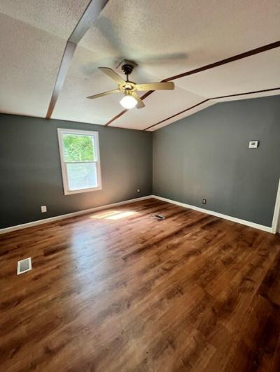 Photo 9 of 5 of home located at 364 Tanbark Dr. Hamilton, OH 45011
