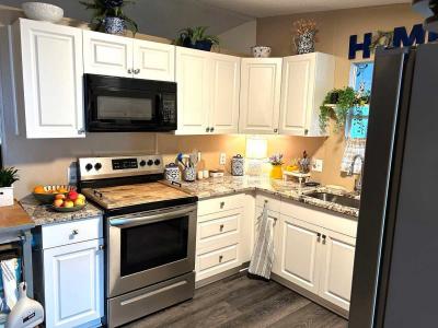 Photo 4 of 8 of home located at 1021 Dewitt St. Sebring, FL 33872