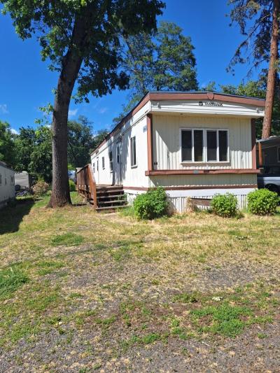 Mobile Home at 20727 Hwy 62 Shady Cove, OR 97539