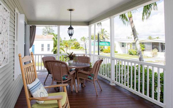 2010 Palm Harbor Manufactured Home